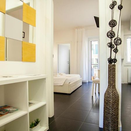 Cristoforo Porta Ticinese Aparthotel 4Pax Wifi มิลาน ภายนอก รูปภาพ