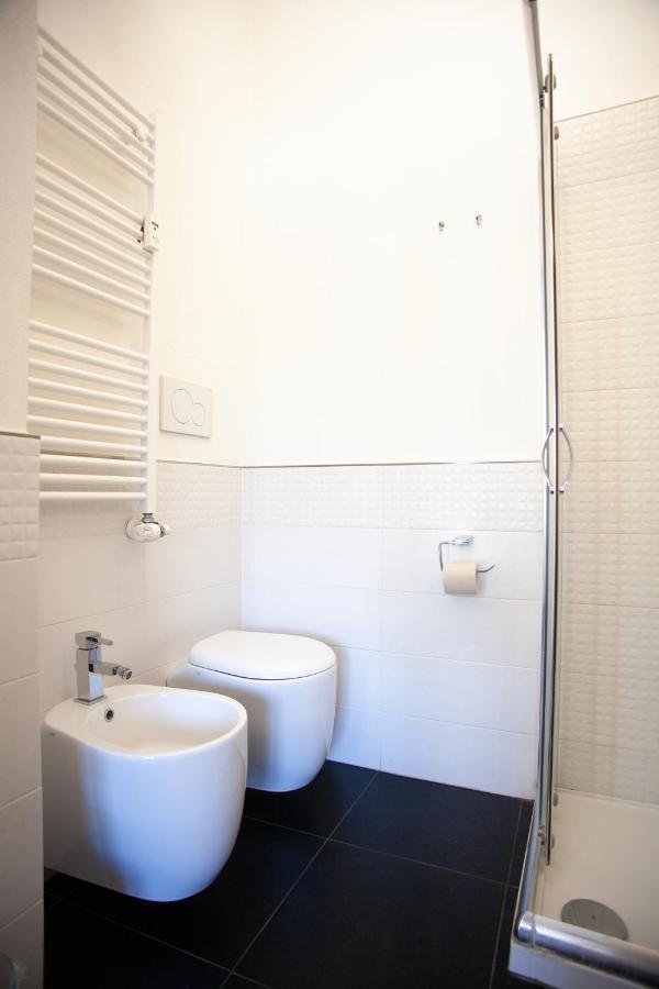 Cristoforo Porta Ticinese Aparthotel 4Pax Wifi มิลาน ภายนอก รูปภาพ
