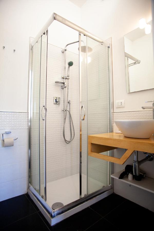 Cristoforo Porta Ticinese Aparthotel 4Pax Wifi มิลาน ภายนอก รูปภาพ